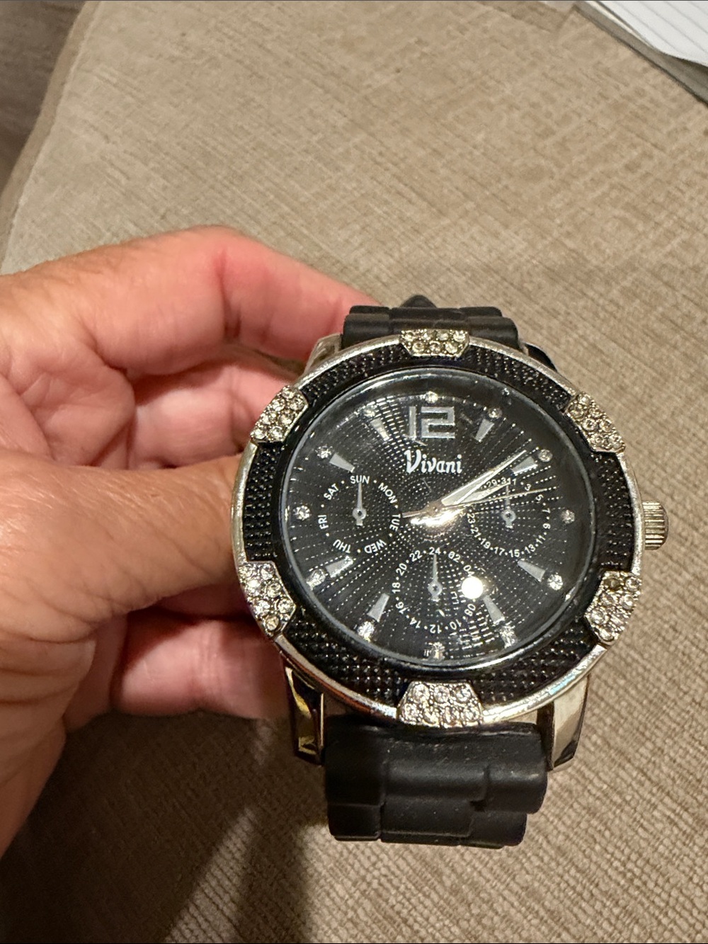 Diva Black Dial Silver-Tone Crystal Men's Sport Watch